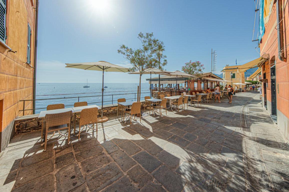 Casa Iris Confort E Mare A Due Passi Camogli Exteriör bild