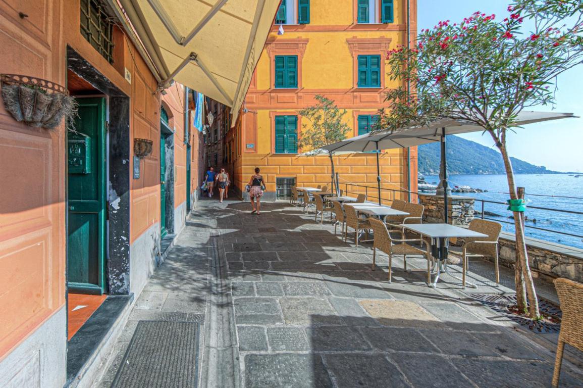 Casa Iris Confort E Mare A Due Passi Camogli Exteriör bild